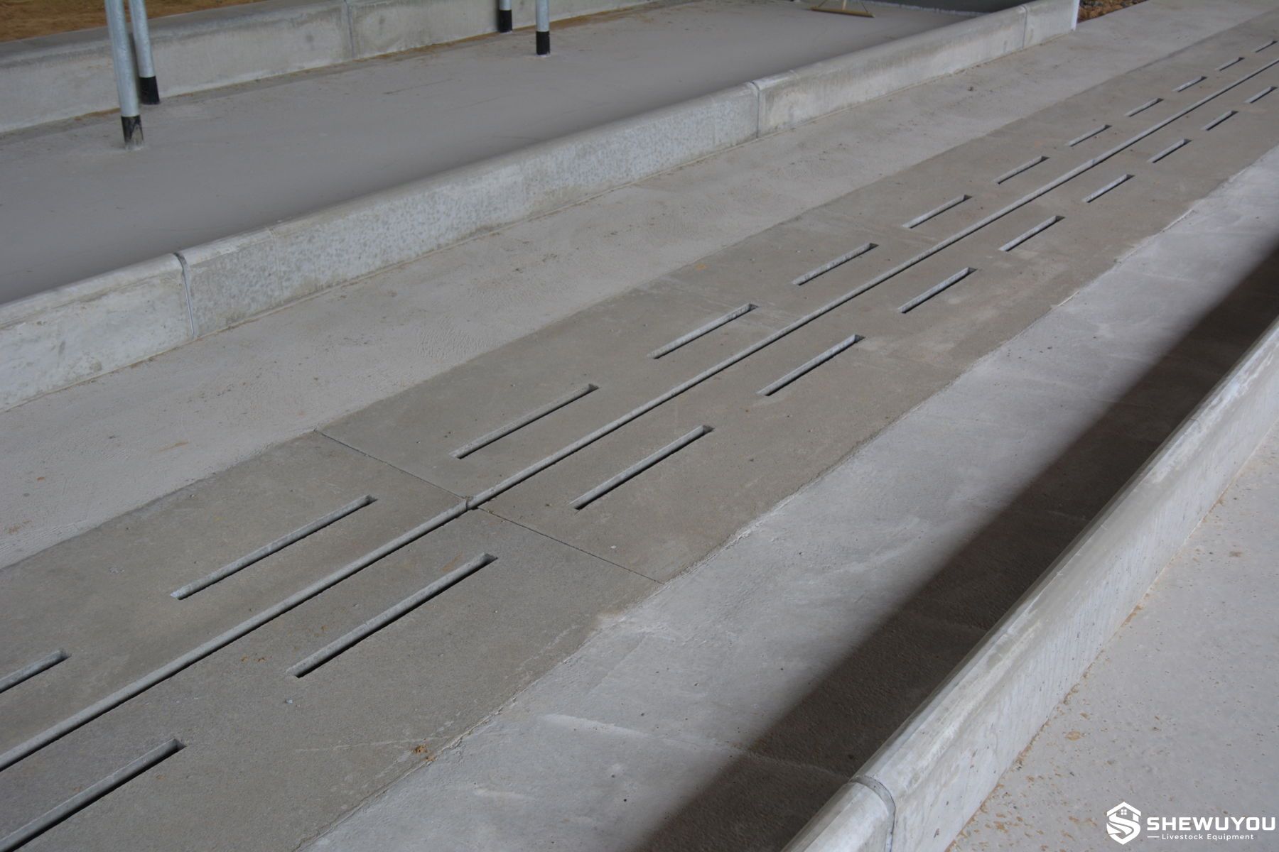 Concrete Slatted Pig Floor for Slat Closer Application