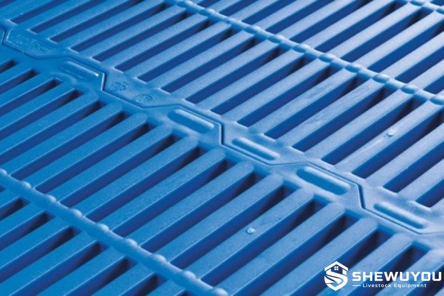 anti slip plastic piglet slat surface