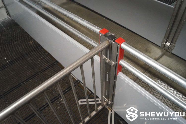 Reinforced PVC board profiles for pig pens