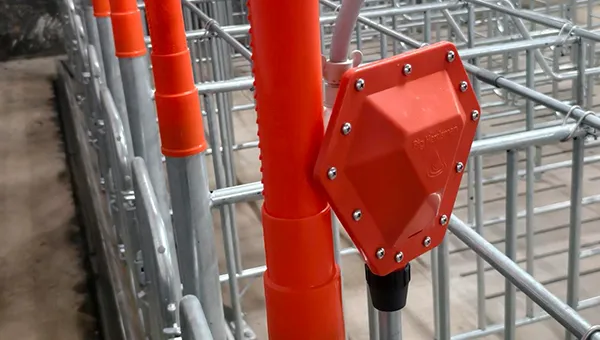 Diaphragm Water Level Controller for Pig Drinking System