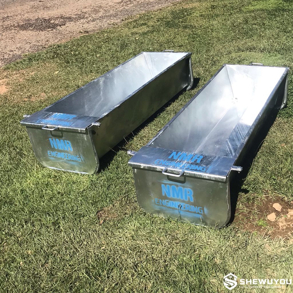Heavy-Duty Steel Cattle Feeding Trough