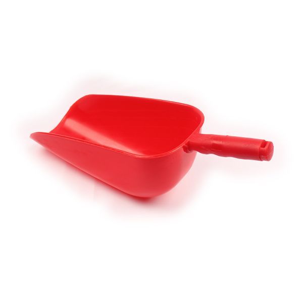 Plastic Feed Scoop for Agricultural Feeding Tasks