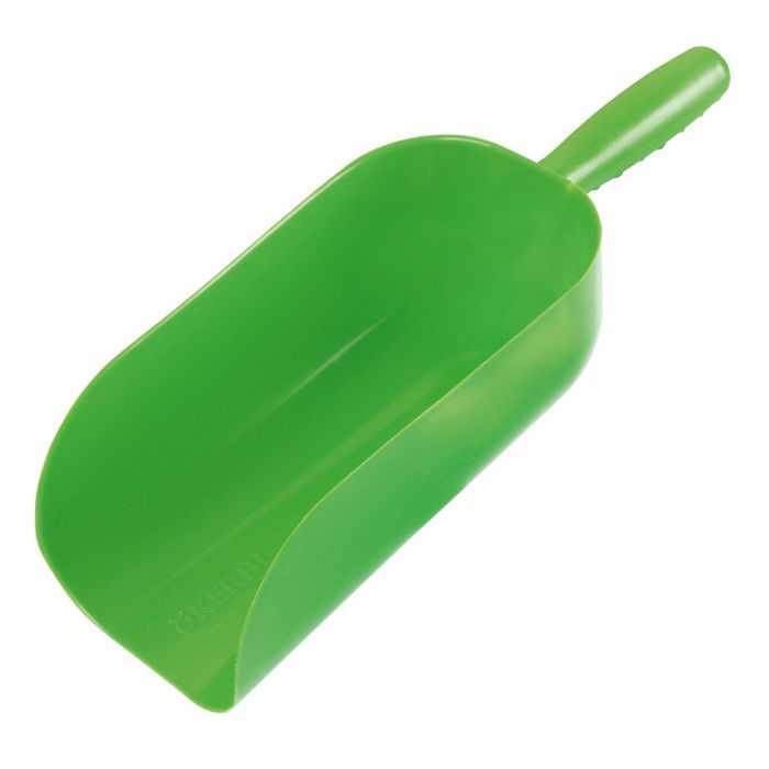 Green Heavy-Duty Livestock Feed Scoop
