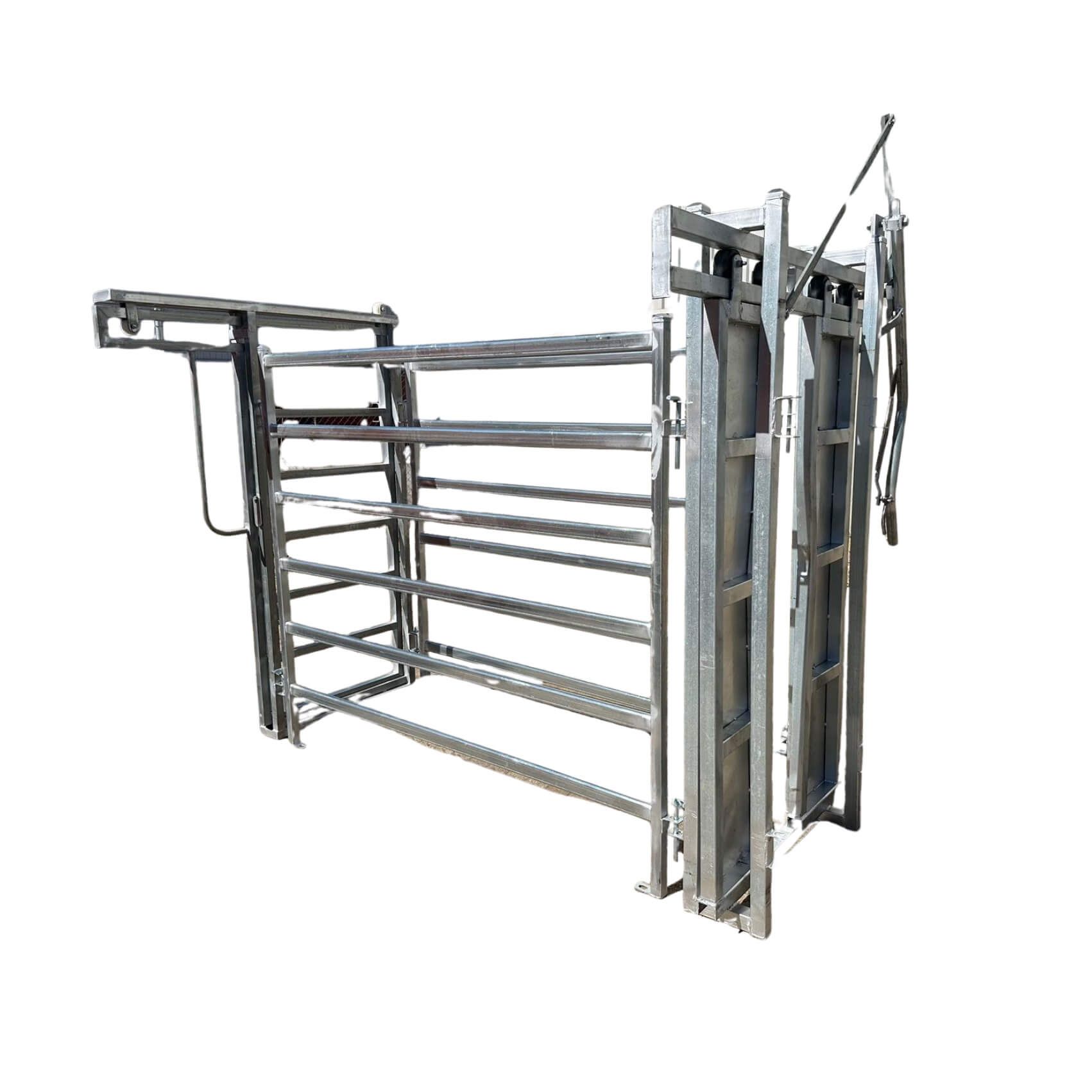 basic manual galvanized cattle crush with headbail