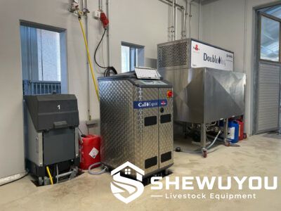 automatic calf feeder with DoubleJug fresh milk tank
