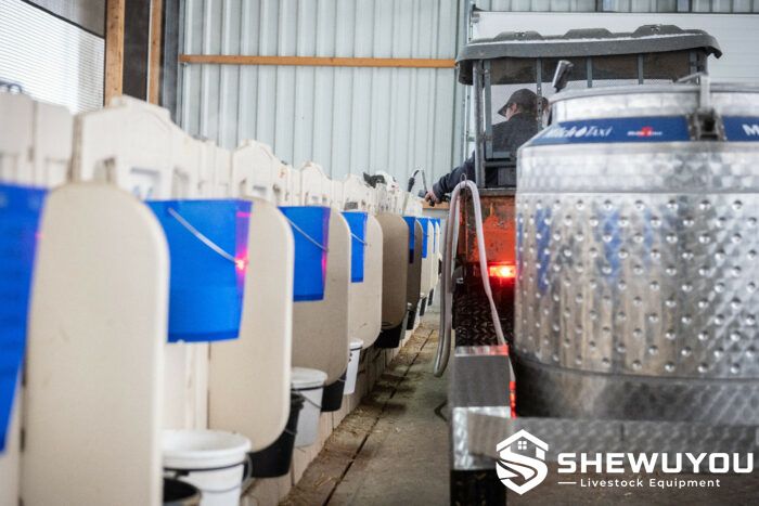 towable calf milk taxi feeding outdoor calf hutches