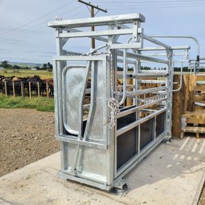 Yearling & Small-Breed Cattle Crush - SHEWUYOU Livestock Equipment