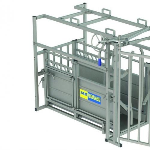 Horned Cattle Crush with Adjustable Scissor Yoke - SHEWUYOU Livestock Equipment