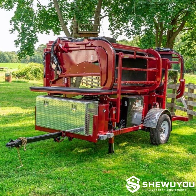 truck mounted cattle hoof trimming chute