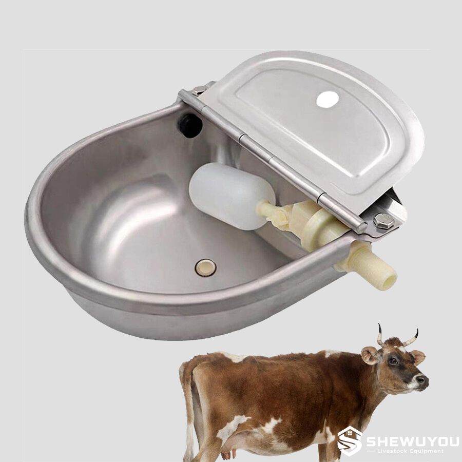 Automatic cattle waterer for commercial livestock farms