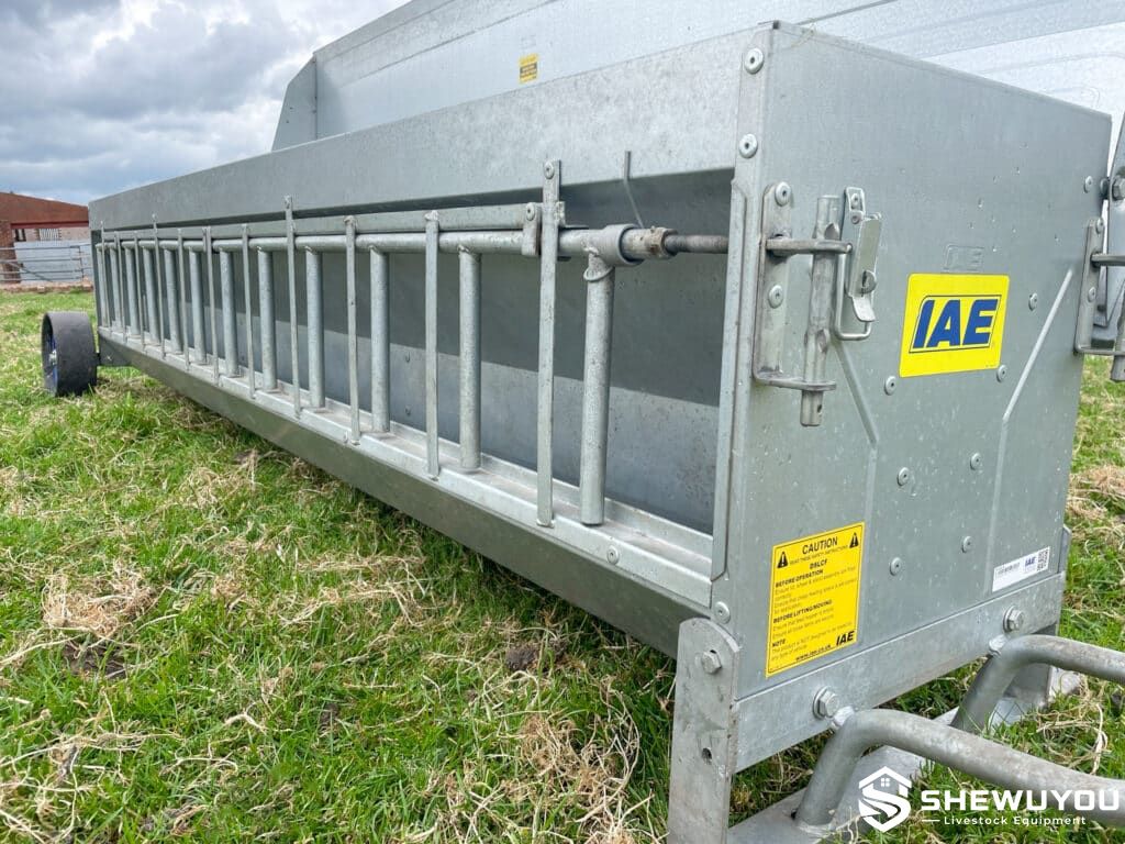 Double Sided Sheep and Lamb Feeding Equipment