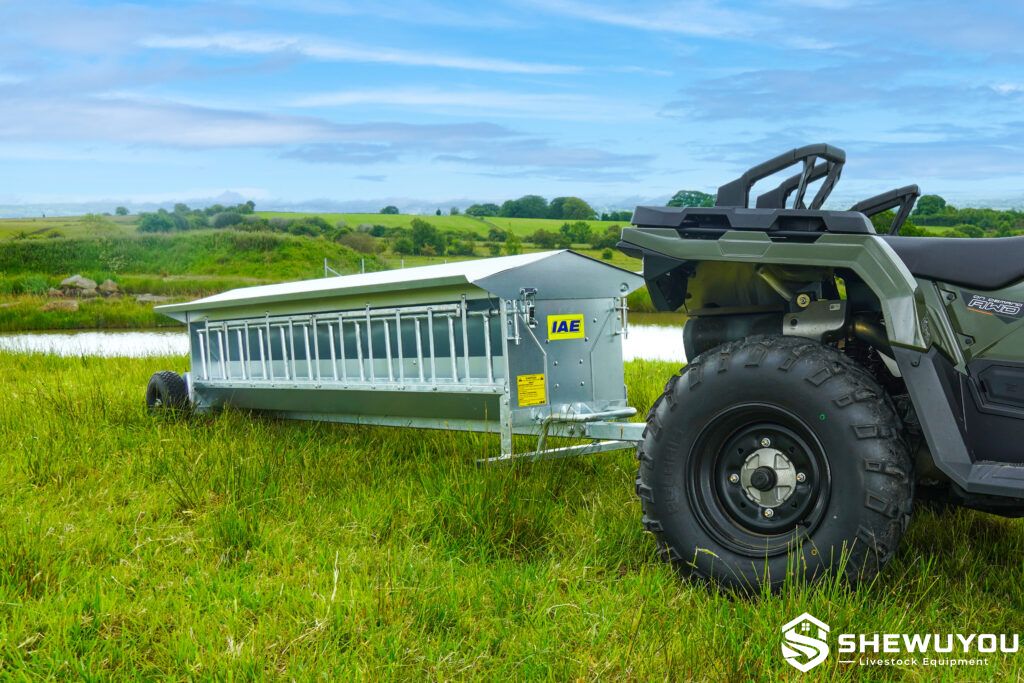 Mobile Lamb Creep Feeder Towing Application