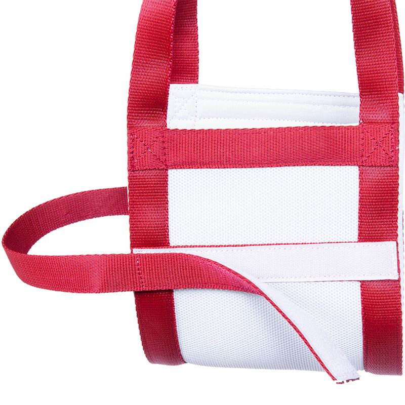 lamb weighing sling with adjustable chest strap