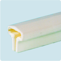 Brooder Guard connecting hinge