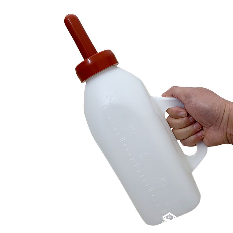 large capacity livestock feeding bottle for lambs