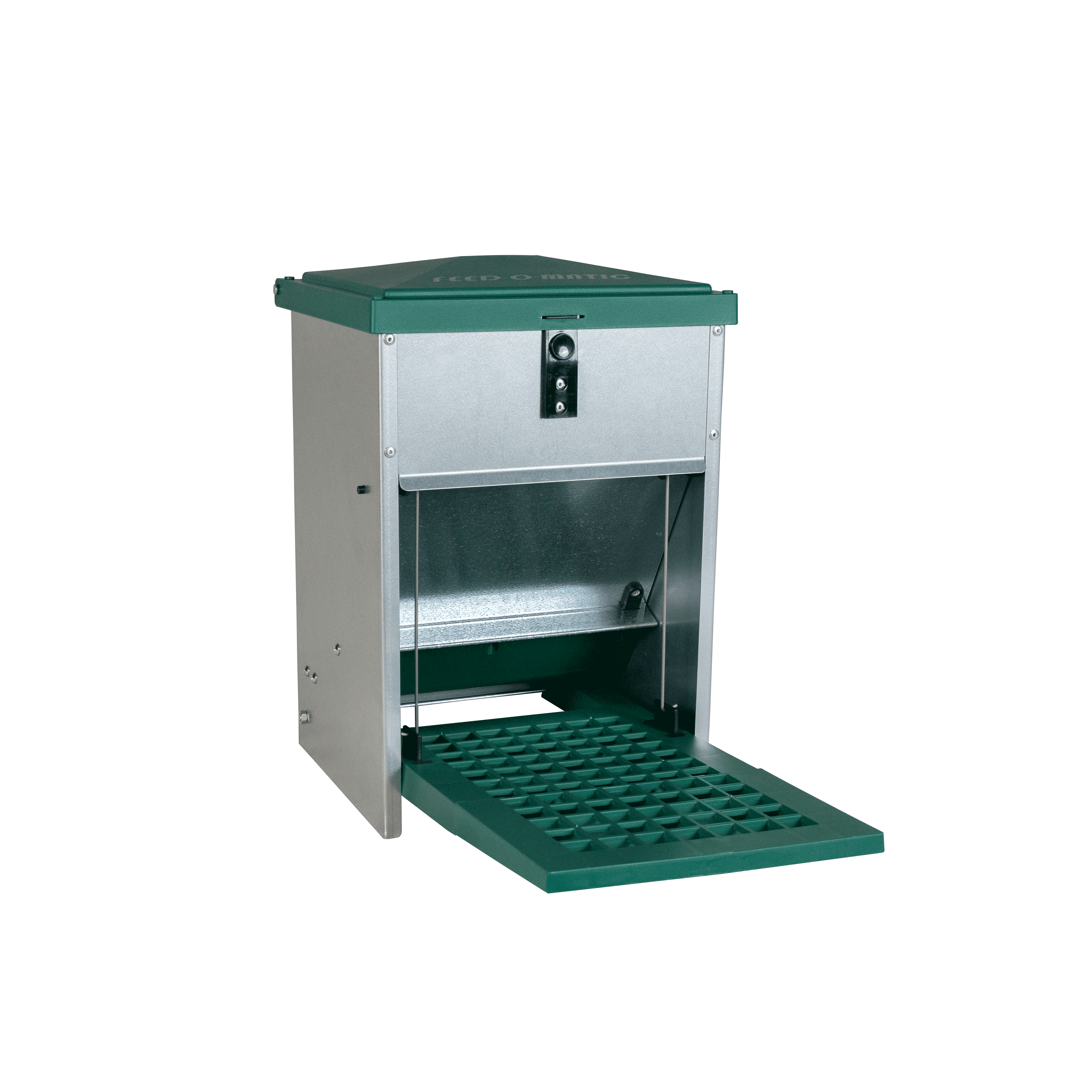automatic treadle poultry feeder