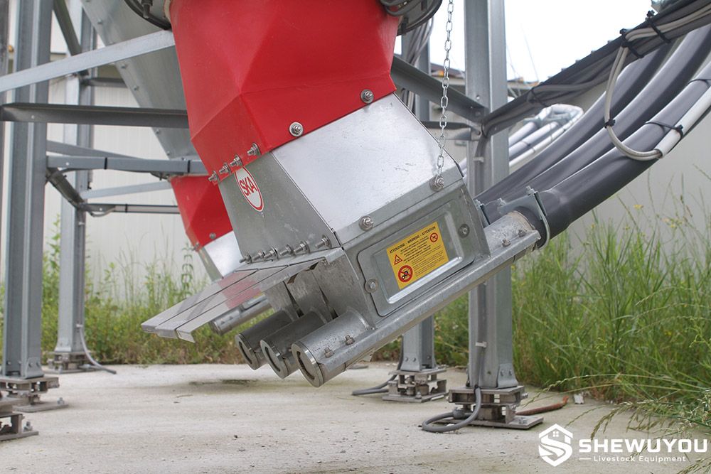 poultry feed silo flexible auger conveyor installation