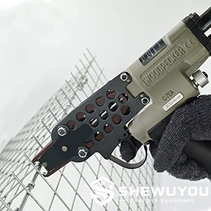 Pneumatic poultry cage C-ring gun fastening wire mesh