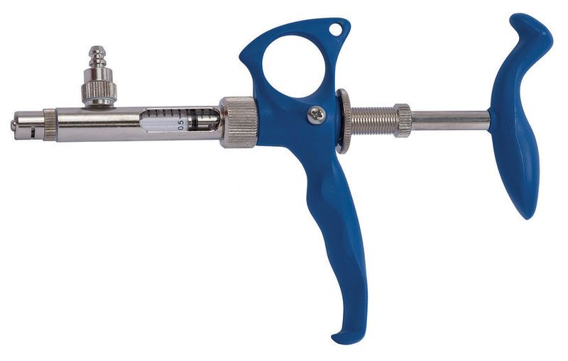 Adjustable automatic poultry vaccinator