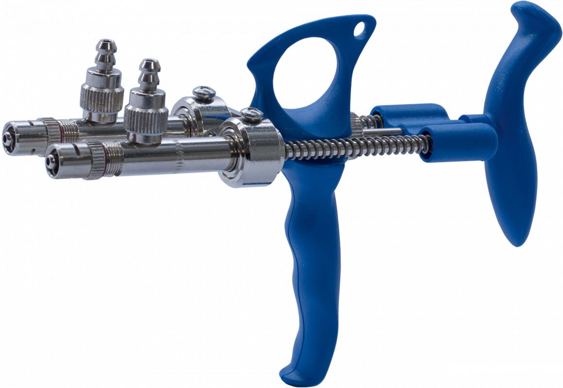 Dual-vaccine automatic poultry vaccinator with double barrel syringe