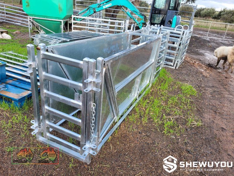 3-way sheep sorting gate