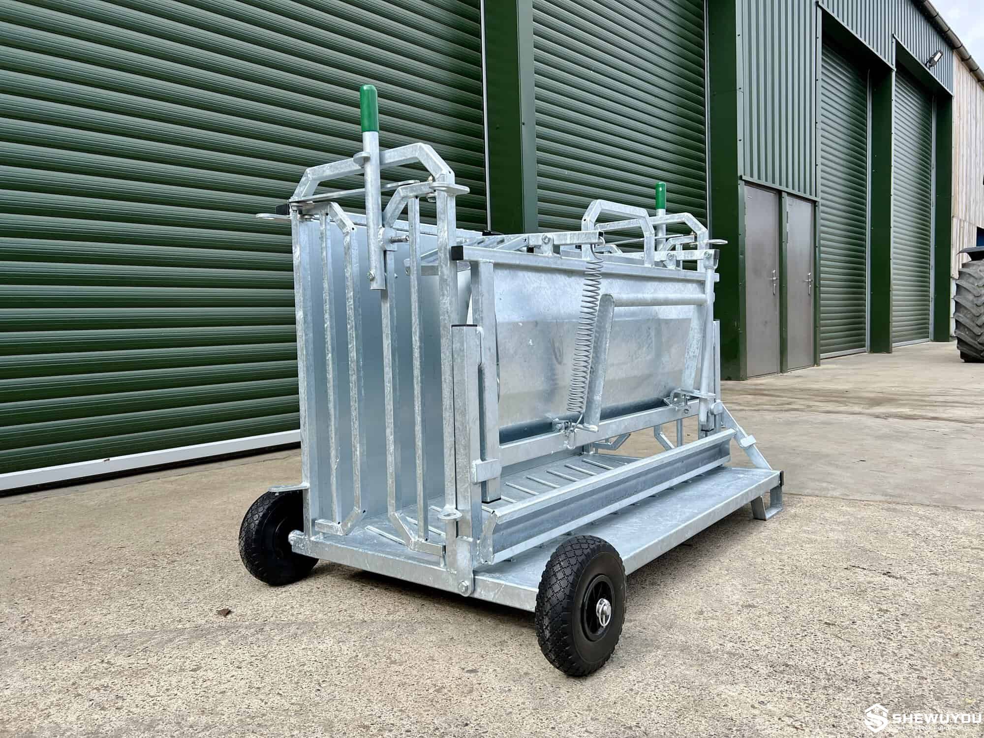 portable sheep rollover restraining crate