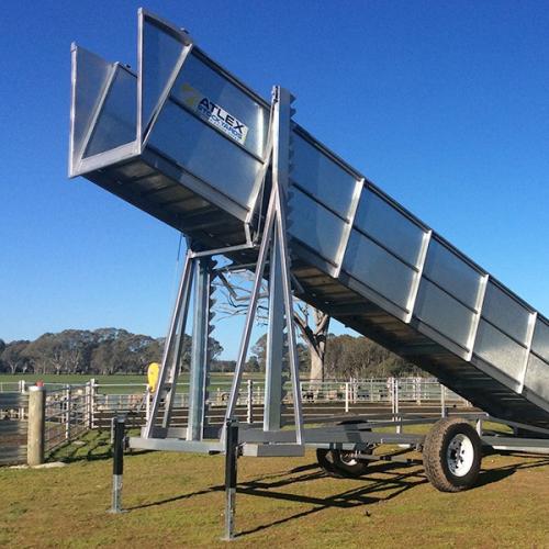 Portable Sheep Loading Ramp - SHEWUYOU Livestock Equipment