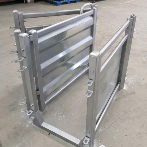 2-Way Sheep Sorting Gate - SHEWUYOU Livestock Equipment