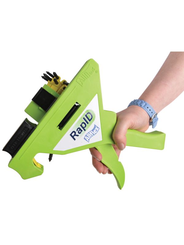 Rapid Sheep Ear Tag Applicator